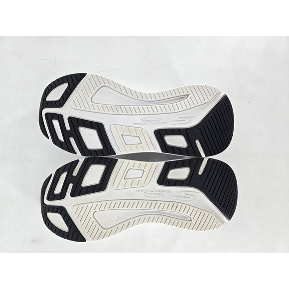 Skechers Max Cushioning Elite 2.0 White Black Womens Athletic Sneaker‎ Sz 9.5
